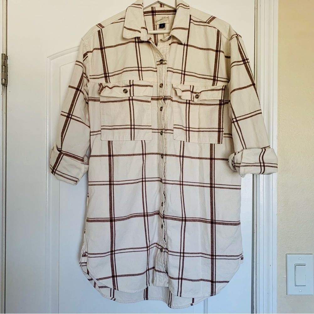 Universal Thread Cute Cream & Brown Plaid Flannel Dress/Shacket with Pockets | M